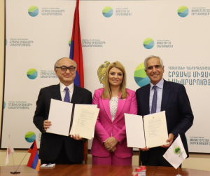 signing agreement of new greenhouse in Gugark-image2